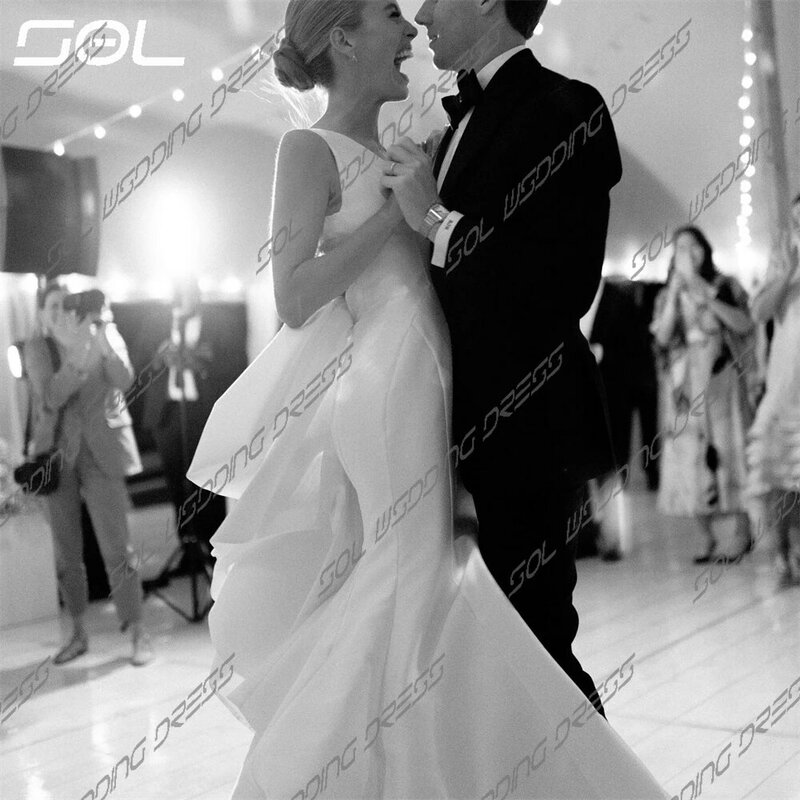 SOL-فساتين زفاف ساتان مع الأشرطة السباغيتي ، أنيقة طول الأرض فساتين الزفاف ، القوس الكبير ، بسيطة الخامس الرقبة ، فساتين الزفاف
