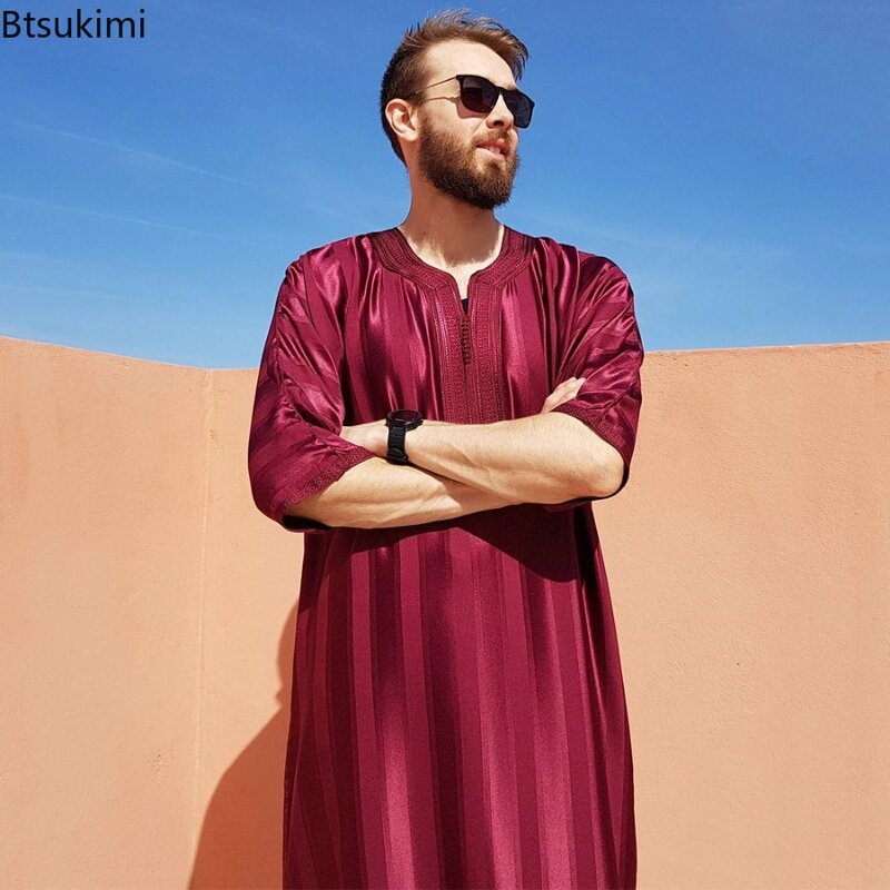 New 2024 Men Arab Muslim Fashion Islamic Clothing Men Embroidered Jubba Thobes Homme Moroccan Kaftan Eid Prayer Long Robe Dress