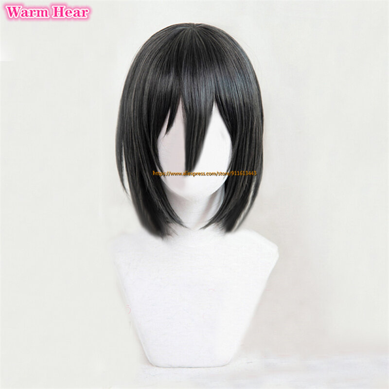 Mikasa Ackerman nero 35cm parrucca corta Bob Cosplay Anime Cos parrucca per capelli Cosplay resistente al calore + cappuccio per parrucca