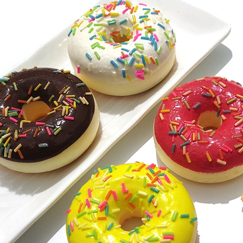 6.2Cm Kunstmatige Donut Mini Squishy Nieuwigheid Speelgoed Simulatie Model Voedsel Chocolade Cake Roll Fotografie Decoratie Props