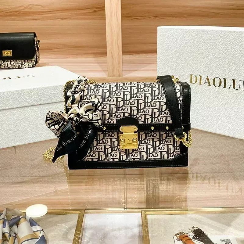Famose borse a tracolla a catena di marca di lusso di design di alta qualità borsa e borse da donna borsa quadrata piccola di moda di lusso