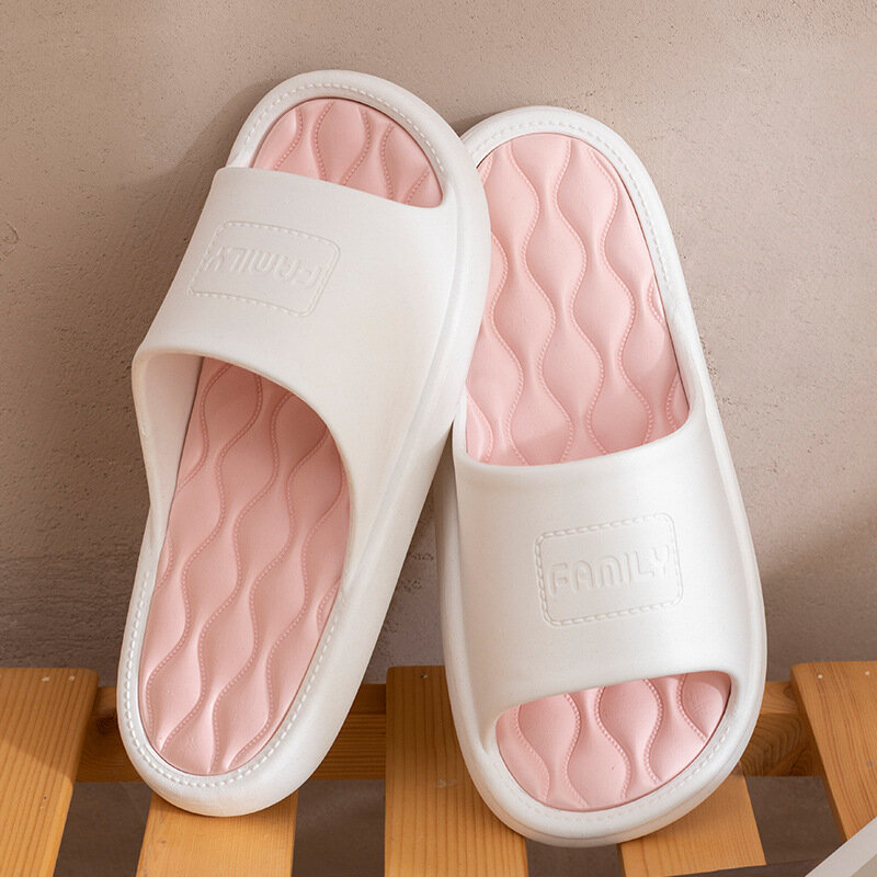 Zapatillas de moda para hombre y mujer, chanclas de interior, sandalias de playa de verano, suela suave, antideslizante, zapatos planos de baño para el hogar