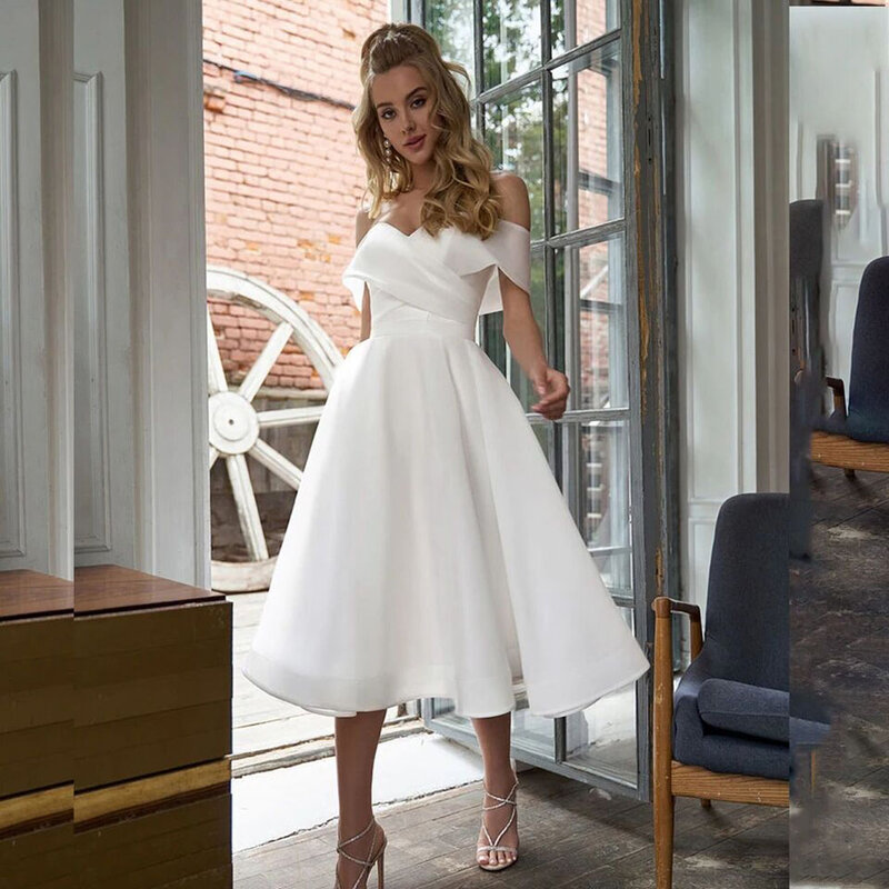 فساتين زفاف بسيطة حديثة قبالة الكتف طول الركبة ثوب الزفاف الأبيض للنساء فستان العرائس تخصيص لتدابير المدنية