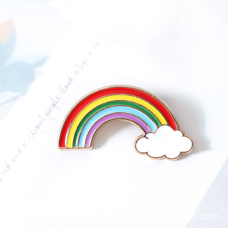 Distintivo arcobaleno del fumetto carino e dolce ragazza maglione corpetto vestiti zaino sole nuvola spilla