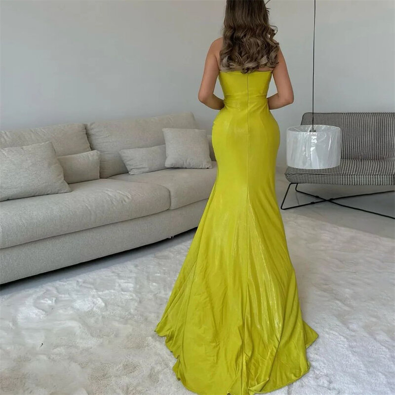 MOBUYE 2024 Arab Dubai Strapelss Prom Dress Split Floor Length Evening Fashion elegante Party Dress per le donne