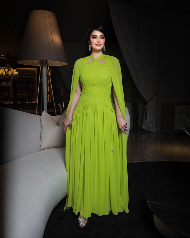 Saudi Arabia Halter Neck Sleeveless Prom Dresses Pleated Chiffon Evening Dresses Back Zipper Floor Length Party Dresses