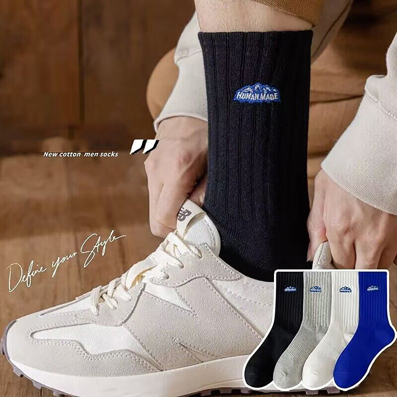 Calcetines deportivos de Color sólido, calcetín transpirable, cómodo, bordado japonés, Vintage, para parejas, otoño e invierno, 1/5 pares