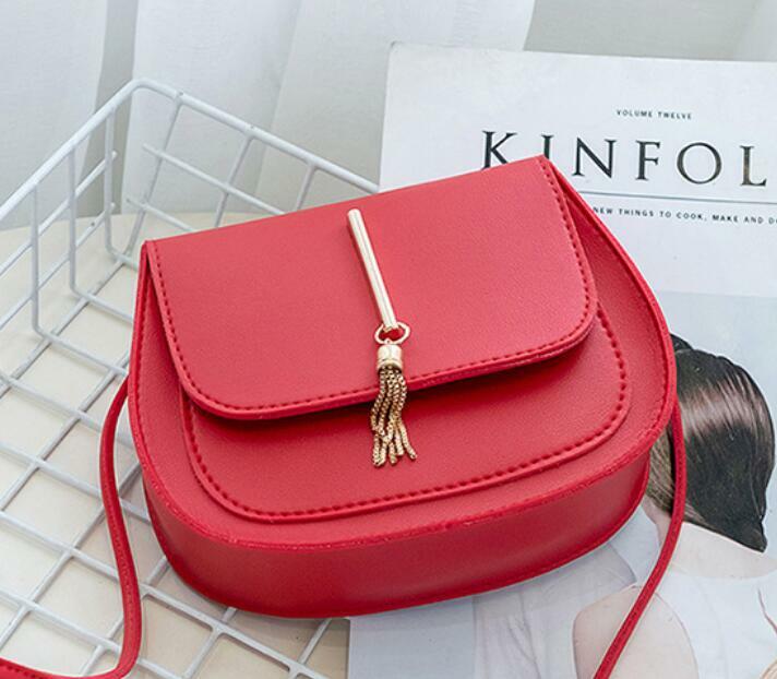 2024 New Fashion Female Shoulder Bag Rhombus Embroidered Solid Color Chain Women's Shoulder Crossbody Casual Trendy Phone Bag