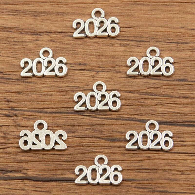 10 buah/Set Aksesori DIY 2024 2025 Tahun liontin huruf paduan logam tahun liontin papan nama liontin Kit buatan tangan Tahun
