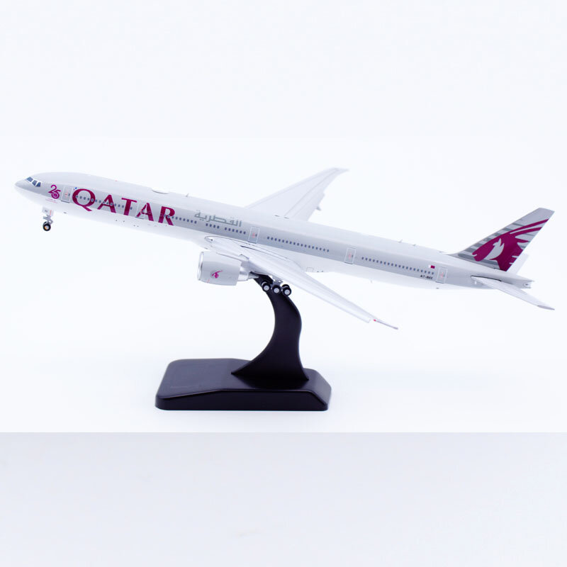 XX40137A hadiah Pesawat koleksi logam campuran JC Wings 1:400 Qatar Airlines B777-300ER pesawat Diecast Model A7-BEE pesawat terbang ke bawah