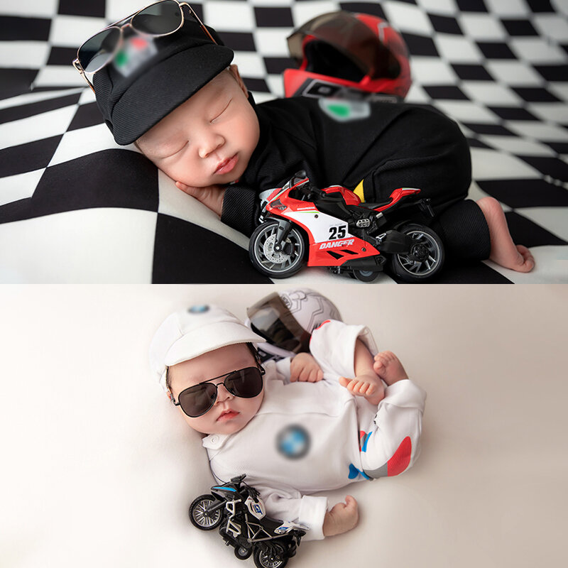 Neugeborene Fotografie Colthes Baby Jungen Renn kostüm Kappen Motorrad Helm cool Baby Shooting Stram pler Studio Shooting Foto Requisiten