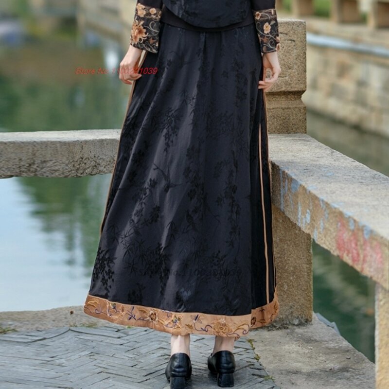 2024 Китайская традиционная юбка, атласная Жаккардовая юбка с цветочной вышивкой в национальном стиле, винтажная юбка миди с эластичным поясом, юбка с рисунком лошади