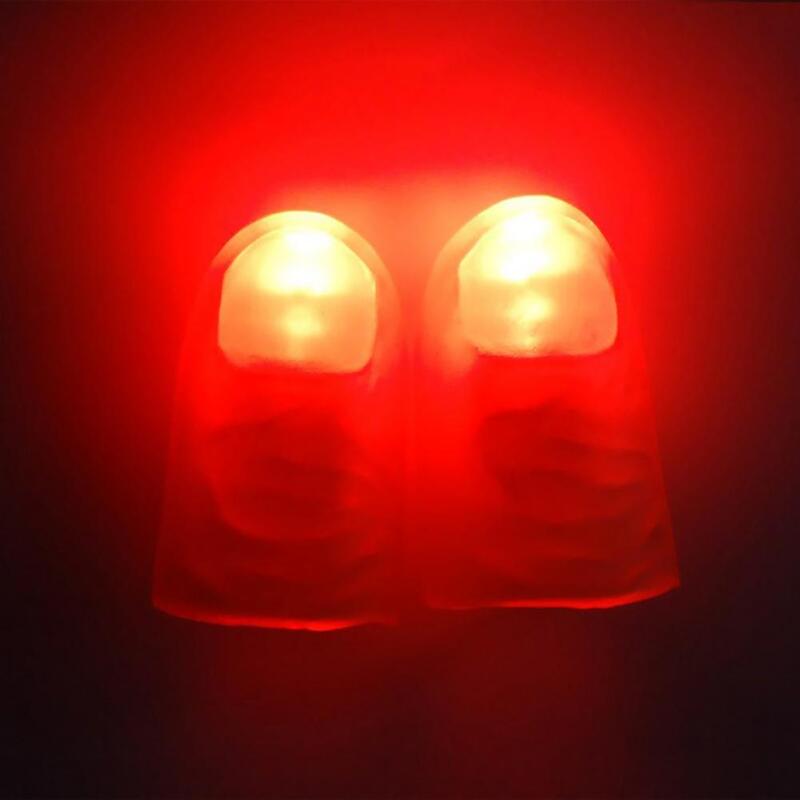 2 sztuki migające magiczne triki kciuk światło palec zasilany z baterii kolorowe oświetlenie LED magiczne rekwizyty
