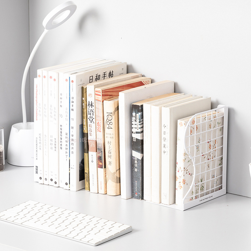 Supporto per scaffale per libri semplice supporto per libro pieghevole in rete di ferro battuto retrattile addensato Ins Wind Desktop Book Storage