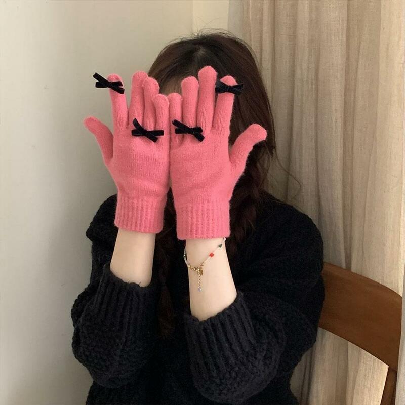 Women's Knitted Bow Gloves Winter Warm Split Finger Gloves Screen Mittens Female Crochet Gloves Christmas