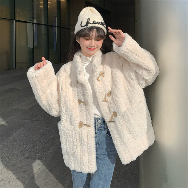 2023 moda płaszcz z owczej wełny kobiety jesienno-zimowa pogrubiona polarowa krótka kurtka Streetwear damska z klaksonu luźny płaszcz ze sztucznego futra