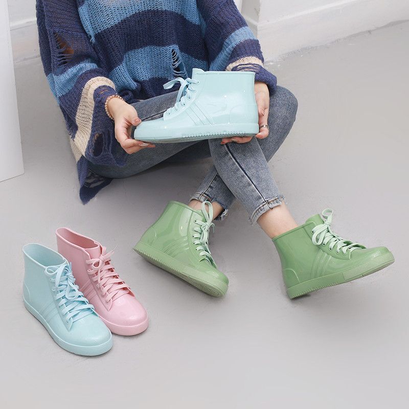 Fashion sepatu hujan bertali wanita, sepatu bot hujan biru muda, sepatu air gaya Oxfords wanita, sepatu bot tumit PVC hijau