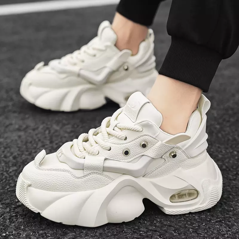 2024 Chunky Sneakers uomo inverno caldo scarpe da neve moda Casual in pelle microfibra superiore aumentato scarpe sportive piattaforma interna