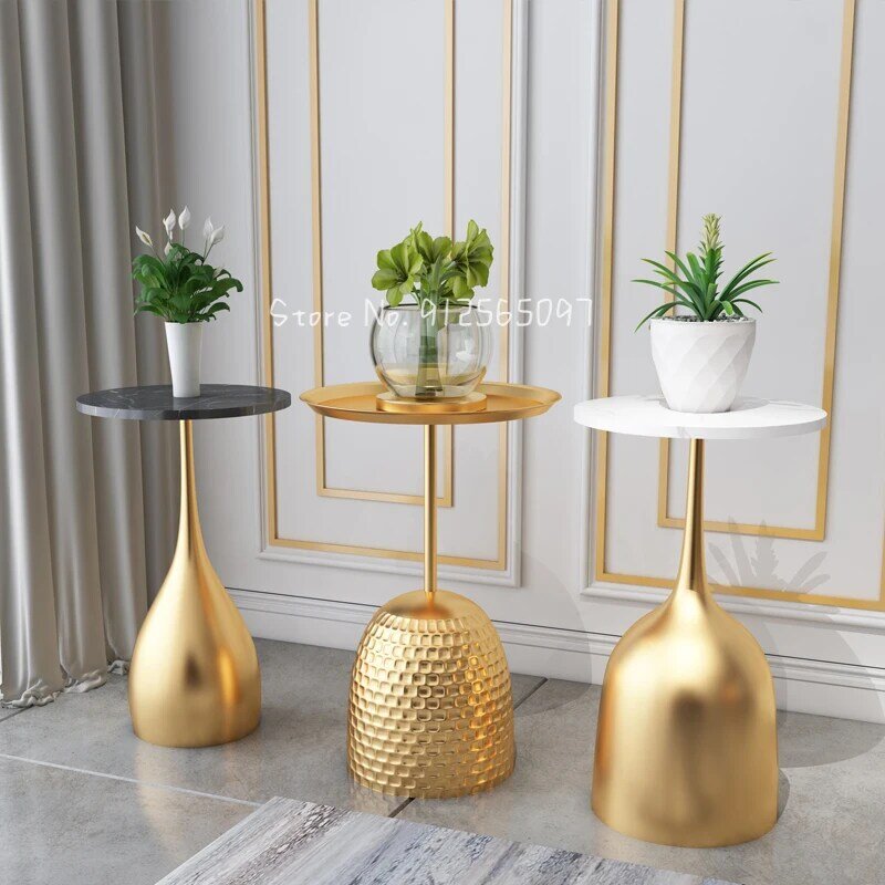 Mesa de centro pequeña de estilo nórdico, mueble sencillo y creativo para sala de estar, mesa auxiliar redonda de mármol dorado