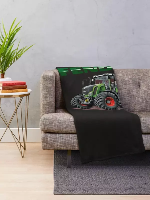Fendt German Tractors Essential T-Shirt Throw Blanket Fluffy Shaggy Luxury Thicken Sleeping Bag Blankets