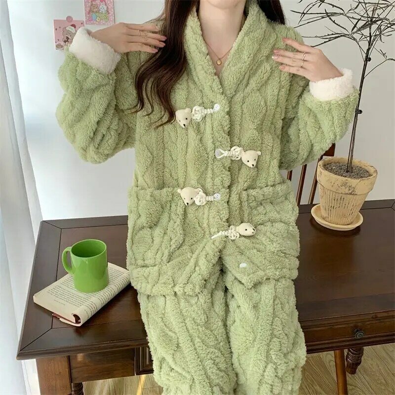 Super Plus Size Pajamas Winter Women Fleece-lined Thickened V-neck Sleepwear Sets Female Coral Velvet Warm Bear Homewear Suit