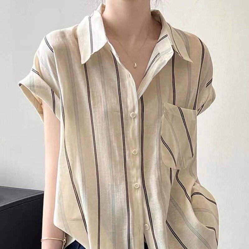 Blusa de manga corta holgada para mujer, camisa con cuello vuelto, botones, bolsillo a rayas, para oficina, verano, 2024