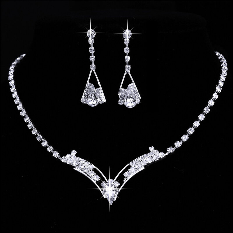 Warna Perak Kristal Berlian Imitasi Set Perhiasan Pengantin Anting Kalung Set Perhiasan Pengiring Pengantin Romantis Elegan Geometris Pernikahan