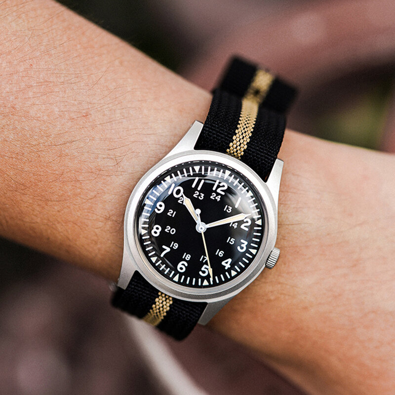 Мужские военные часы 34,5 мм, кварцевые часы с супер-механизмом 2035, светящиеся мужские часы в стиле ретро с прочным нейлоновым ремешком, водонепроницаемость 50 м
