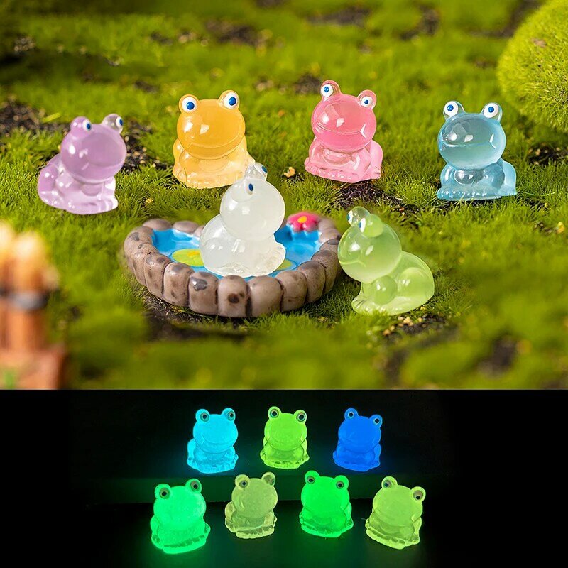 1Pc Mini Fluorescente Little Frog Ornamento Miniatura Figuras Minúsculas Sapo Resina Artesanato Micro Dollhouse Decoração