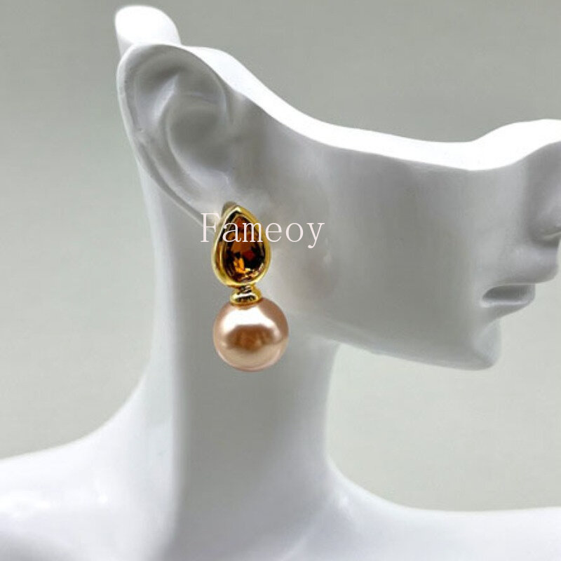 2024 Fashion New Retro Style Round Simulation Pearl Pendant Women's Earrings