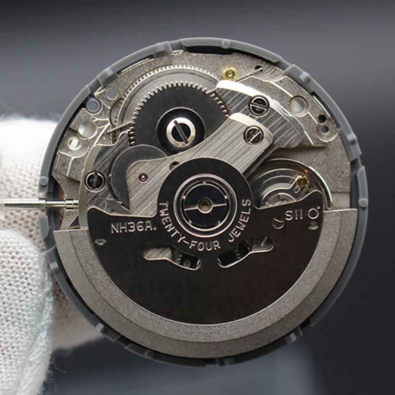 Nh36 English Date Week Automatische Mechanische Beweging 3.8 Uur Kroon Gloednieuwe Japan Originele Herenhorloges Vervangende Onderdelen