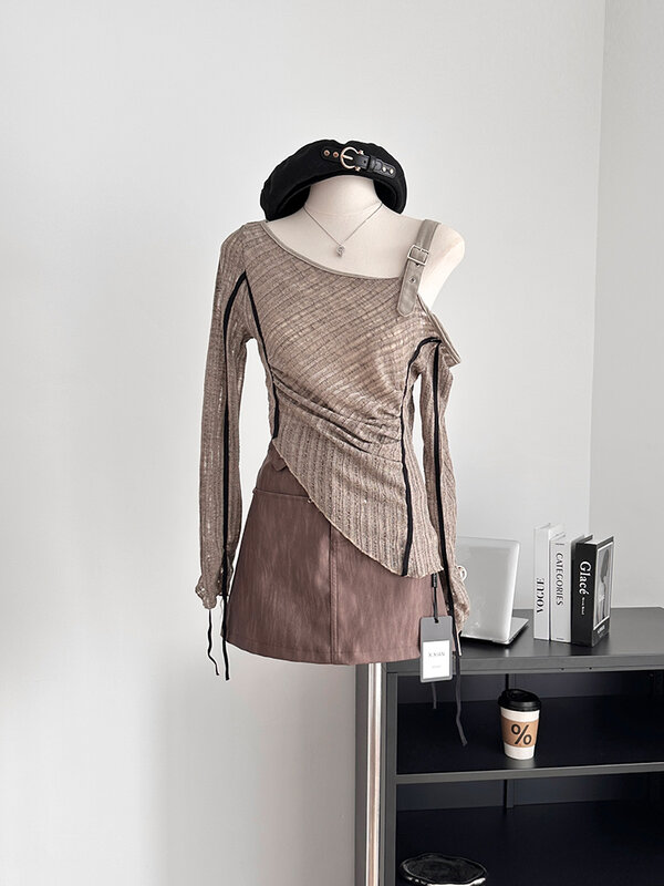 Jesienne damskie koszulki nieregularny projekt Gyaru z długim rękawem przycięte topy pulowery z prostym wycięciem przy szyi Y2k Streetwear 2000s estetyczne Vintage