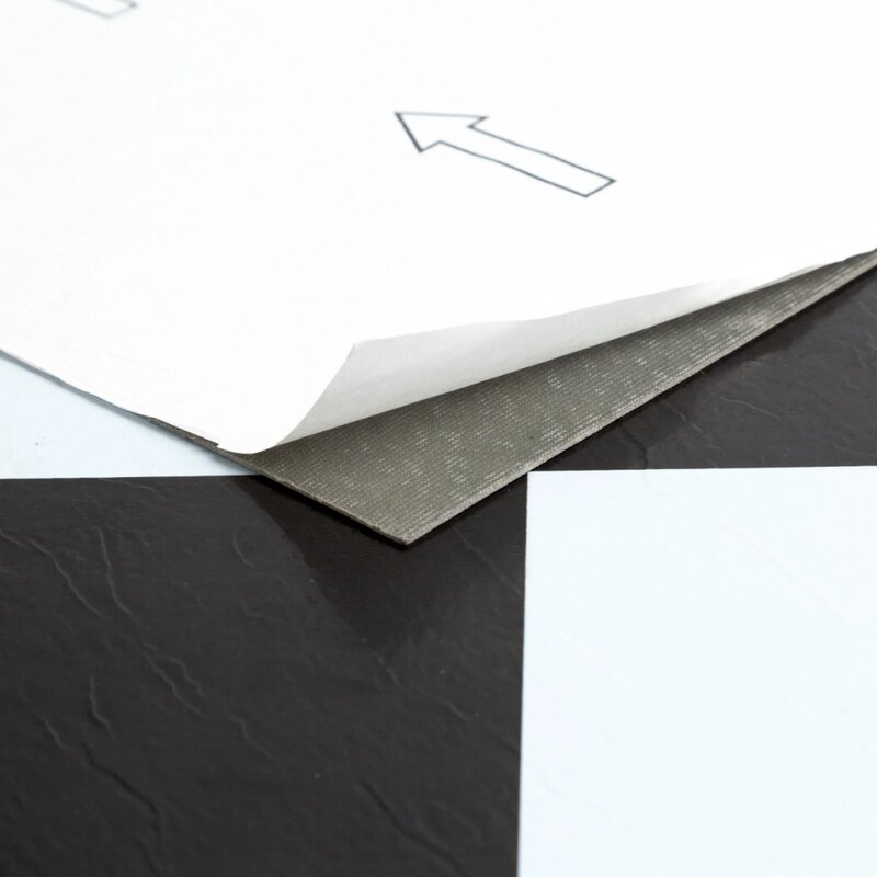 Achim-Carreaux de sol en vinyle, noir et blanc, peler et coller, 20 carreaux, 20 pieds carrés, 12 po x 12 po, 1.2mm