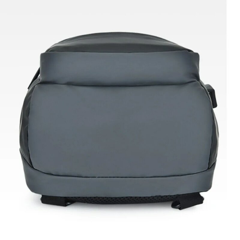กระเป๋ากันน้ำ Crossbody กระเป๋าสะพาย Casual Daypack กับ USB ชาร์จพอร์ตสำหรับชายหญิง Casual Sling Daypack