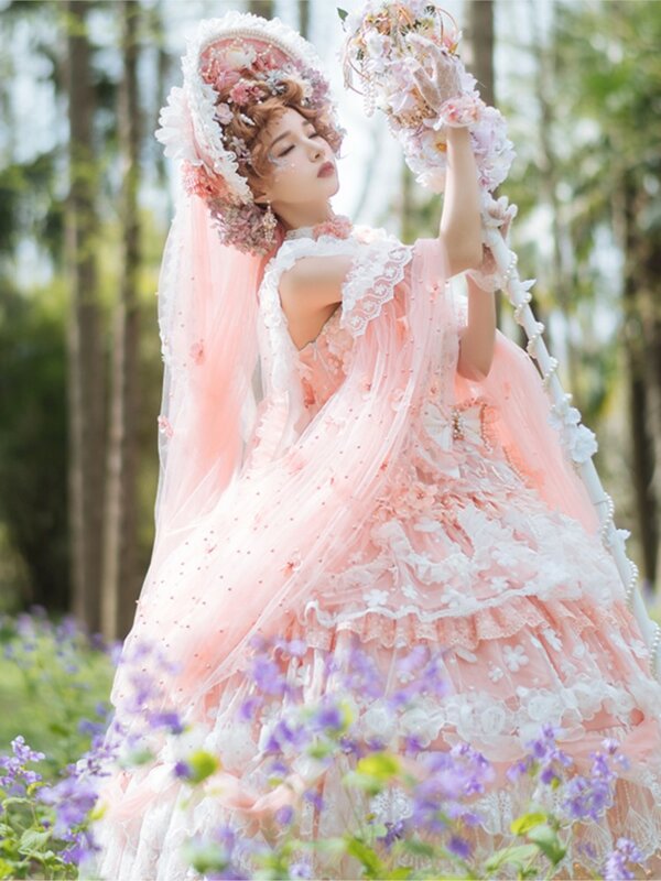 Шифоновое свадебное платье с цветочным рисунком