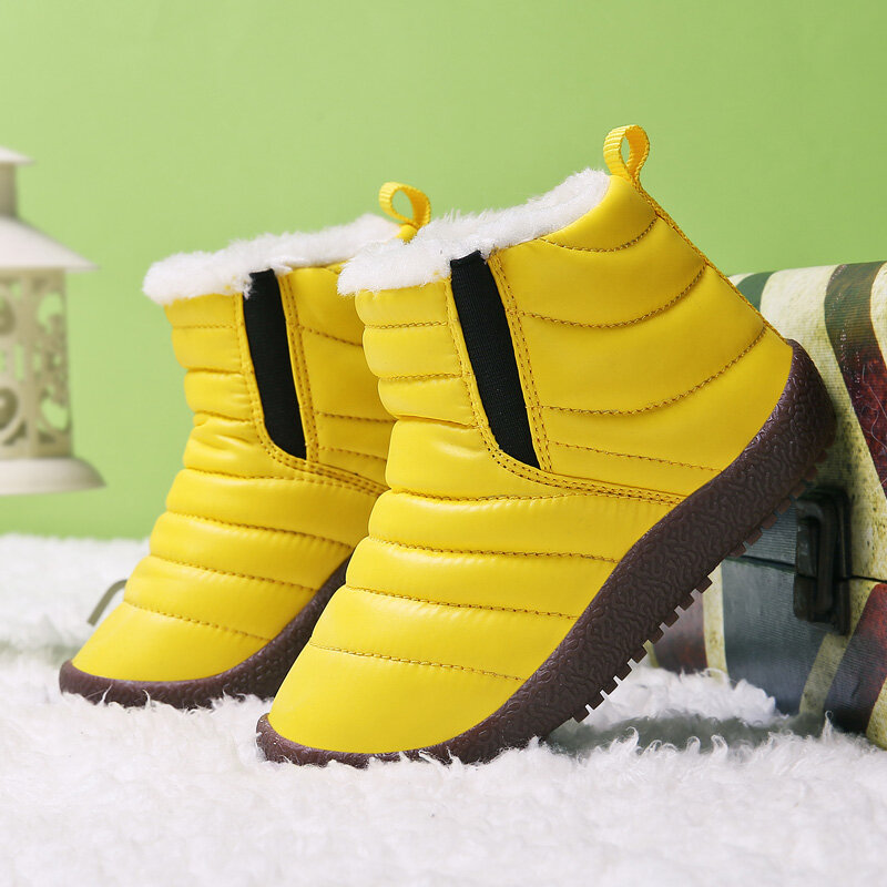 Zapatos de cuero impermeables para niños, botas cálidas de felpa para niñas y niños, zapatillas de moda, botas de nieve para bebés, invierno, 2024