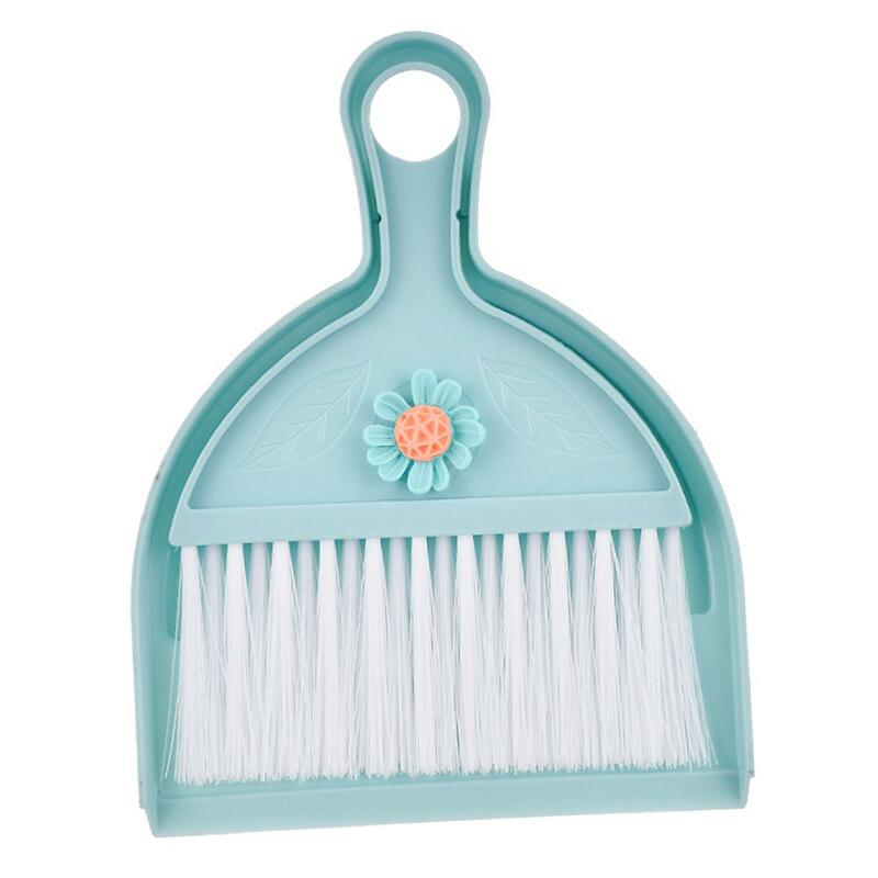 Mini Broom with Dustpan Novelty Flower Theme Holiday Gifts Educational Pretend Housekeeping Play Set for Kindergarten Age 3-6