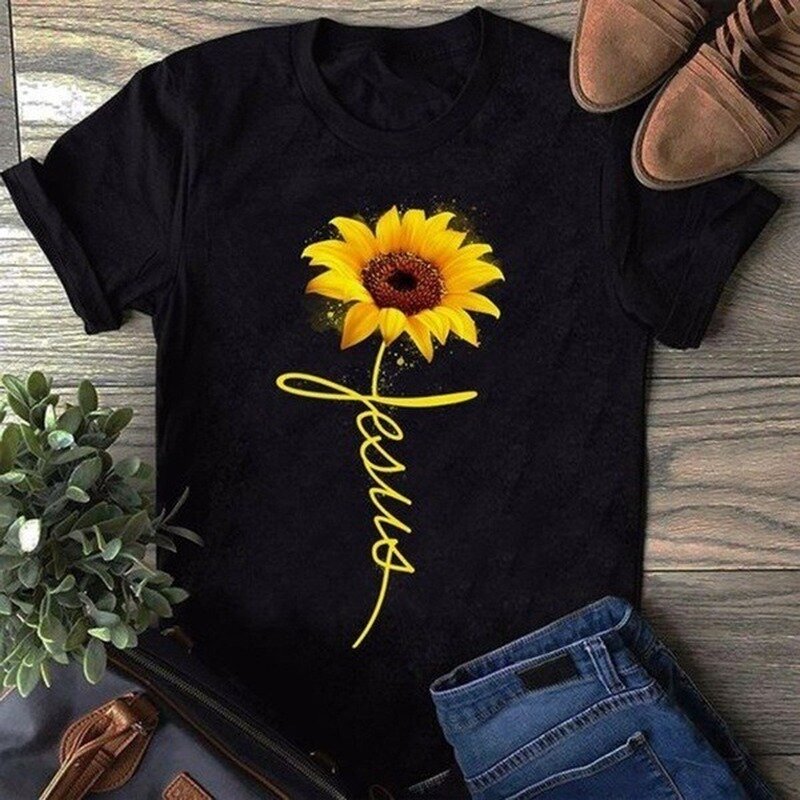 เสื้อยืดพิมพ์ลายตัวอักษร Sunflower Jesus เสื้อยืดคอกลมแขนสั้นทรงหลวมสำหรับผู้หญิงเสื้อยืดสำหรับฤดูร้อน