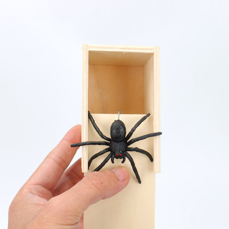 NEW Funny Scare Box Wooden Prank Spider Great Quality Prank Wooden Scarebox Interesting Play Trick Joke Toy Gift Surprising