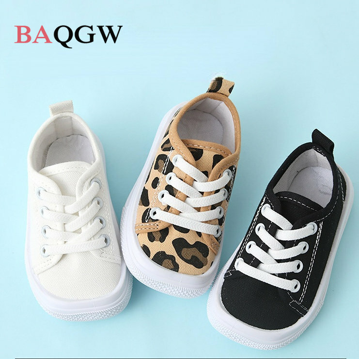 2023 Children's Classic Canvas Shoes Kids Casual White Shoes Slip-On Comfortable Soft Bottom Toddler Walking Girl Boy Flat Shoes