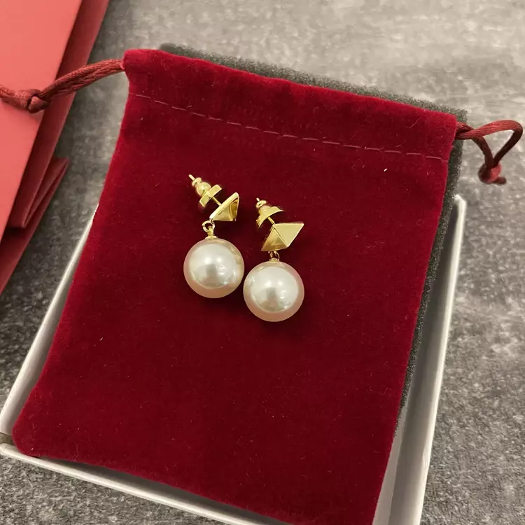 Hot Europe Designer Pearl Crystal Gold Small Earring Women Luxury Jewelry Exquisite Gift Trend