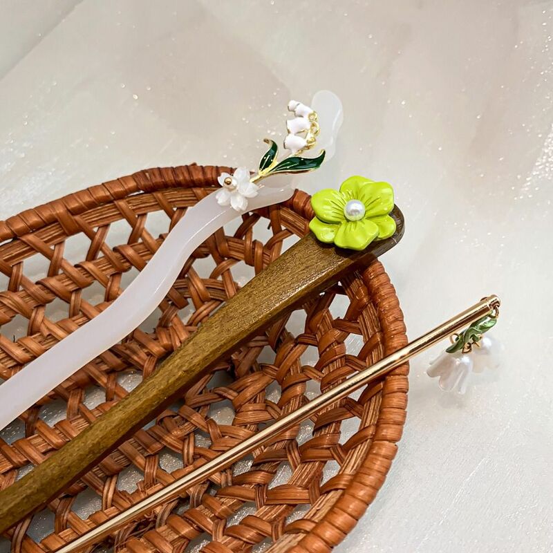 Tongkat rambut rumbai bunga gaya Cina, garpu rambut kayu aksesori rambut sumpit Hanfu tongkat rambut harian