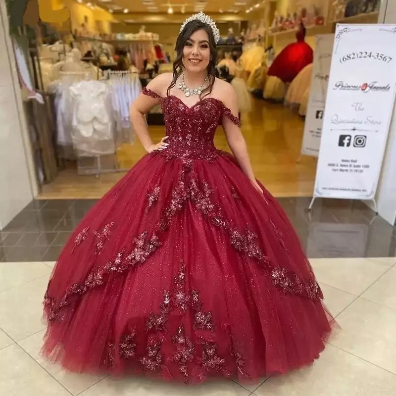 Ball Gown Quinceanera Dresses Sweetheart Appliques Sequins Sparkly Party Princess Pageant Sweet 15 Dress Plus Size