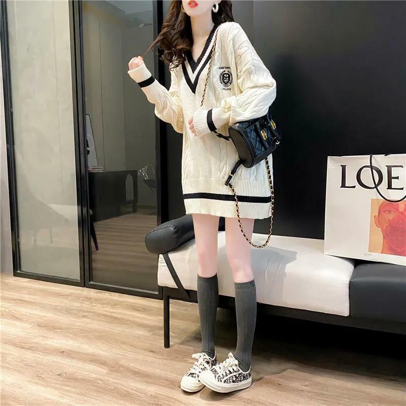 2023 Autumn New College Style V-neck Embroidered Sweater Women Medium Long Loose Thin Foreign Style Lazy Knit Outside To Wear