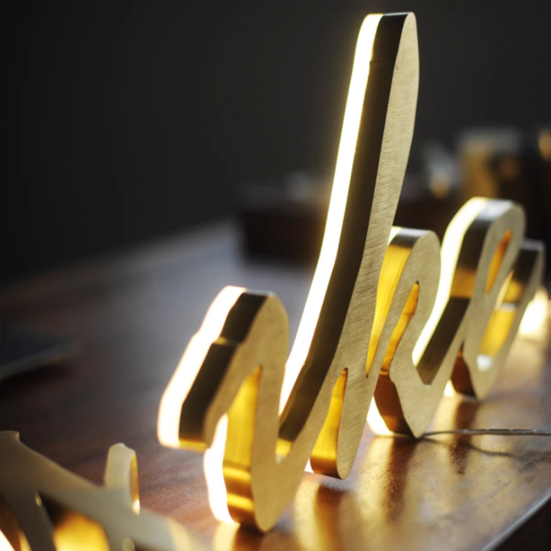Enseigne publicitaire LED rétro-éclairée en métal doré, logo d'entreprise, acier inoxydable, extérieur personnalisé, lettres de magasin