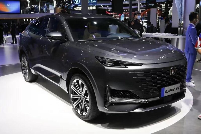 2022 Changan UNI-K 2,0 T AWD /4WD полноценная верхняя версия электрической и топливной версии, новая Подержанная машина на продажу