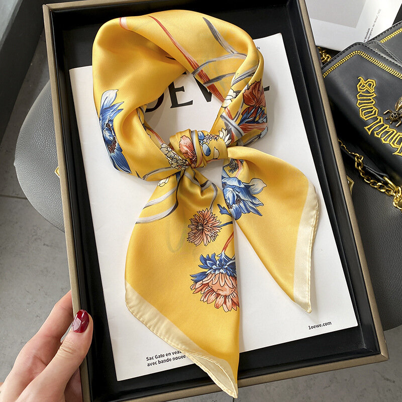 2023 осенние солнцезащитные шелковые шарфы, женский популярный пылезащитный платок, роскошное квадратное полотенце 70 Х70 см, модные шали с принтом в полоску