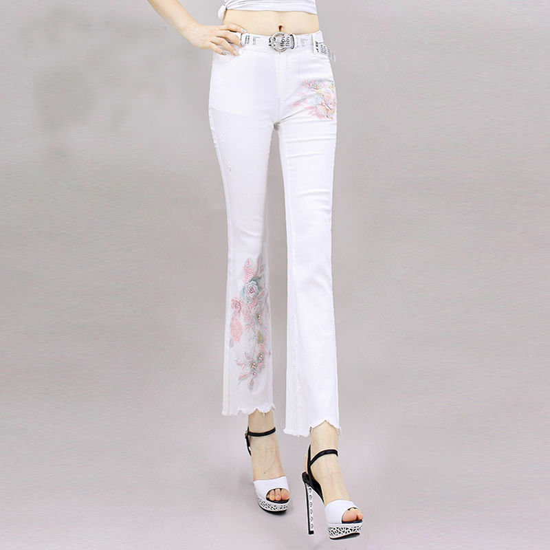 Office Lady Casual Vrouwen Witte Flare Jeans Lente Zomer Koreaanse Mode Slanke Bloemen Patroon Hoge Taille Denim Cropped Broek