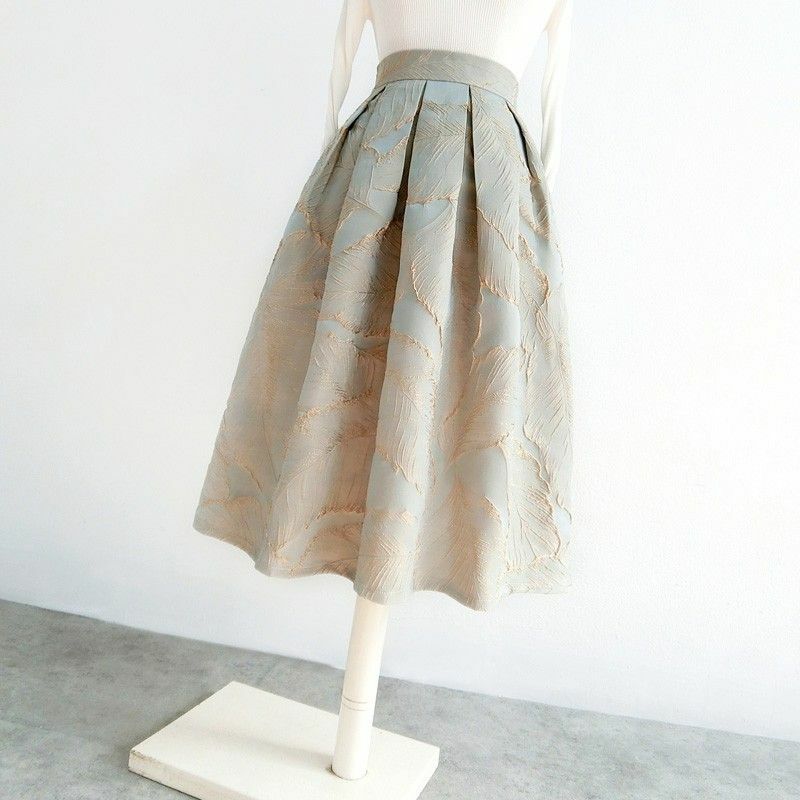 Woman Embroidery Vintage A-Line Tutu Skirt Casual Fashion High Waist Women Jacquard Irregular Skirt Streetwear All-Match Q584