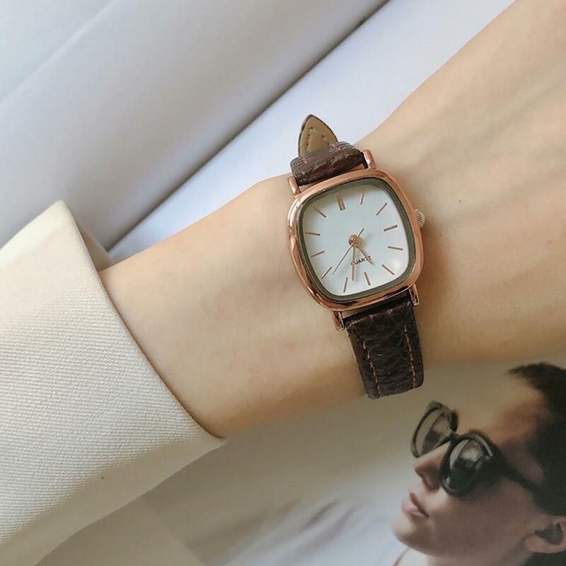 Montre à quartz vintage pour femme, cadran carré, bracelet en similicuir, montre-bracelet pour femme, horloge décontractée
